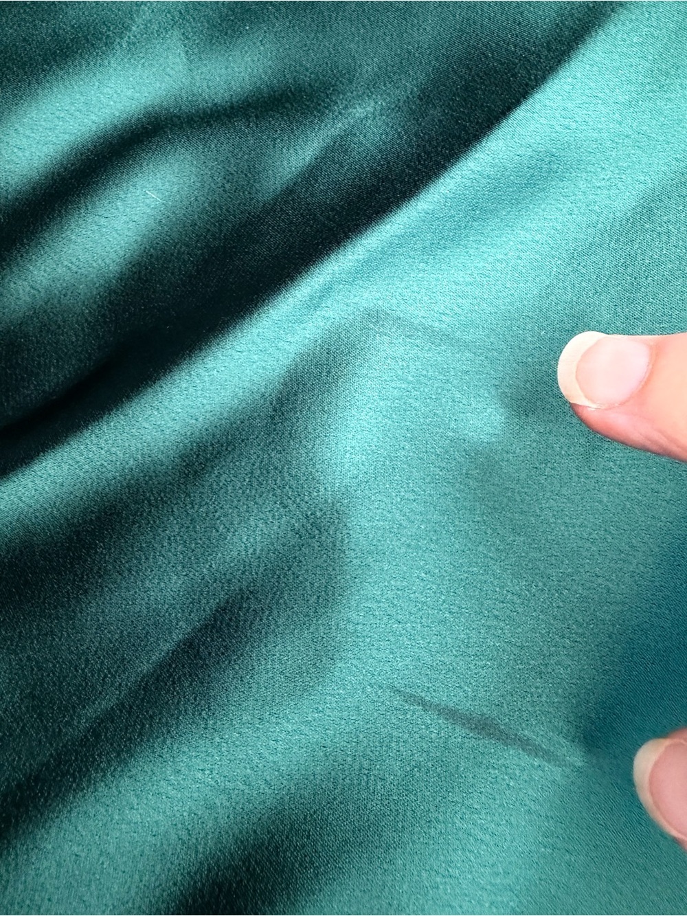 Morilee 21810 Emerald Green Silky Satin Bridesmaid Formal Gown Size 22 - Picture 10 of 12